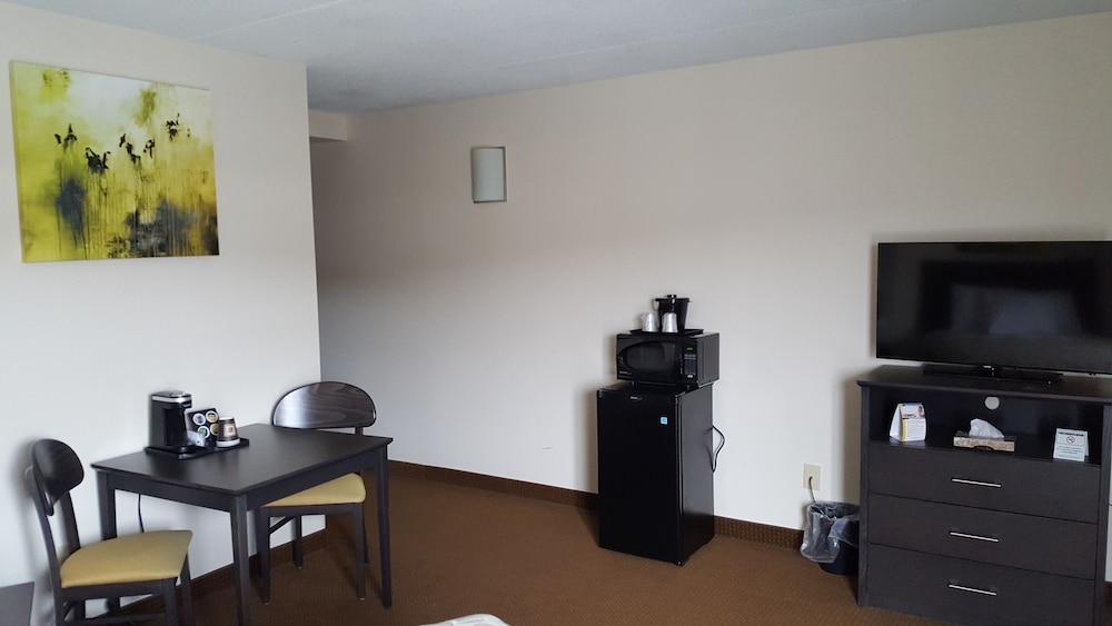 River Rapids Hotel 3*