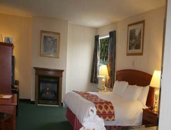 Hotel River Rapids Niagara Falls